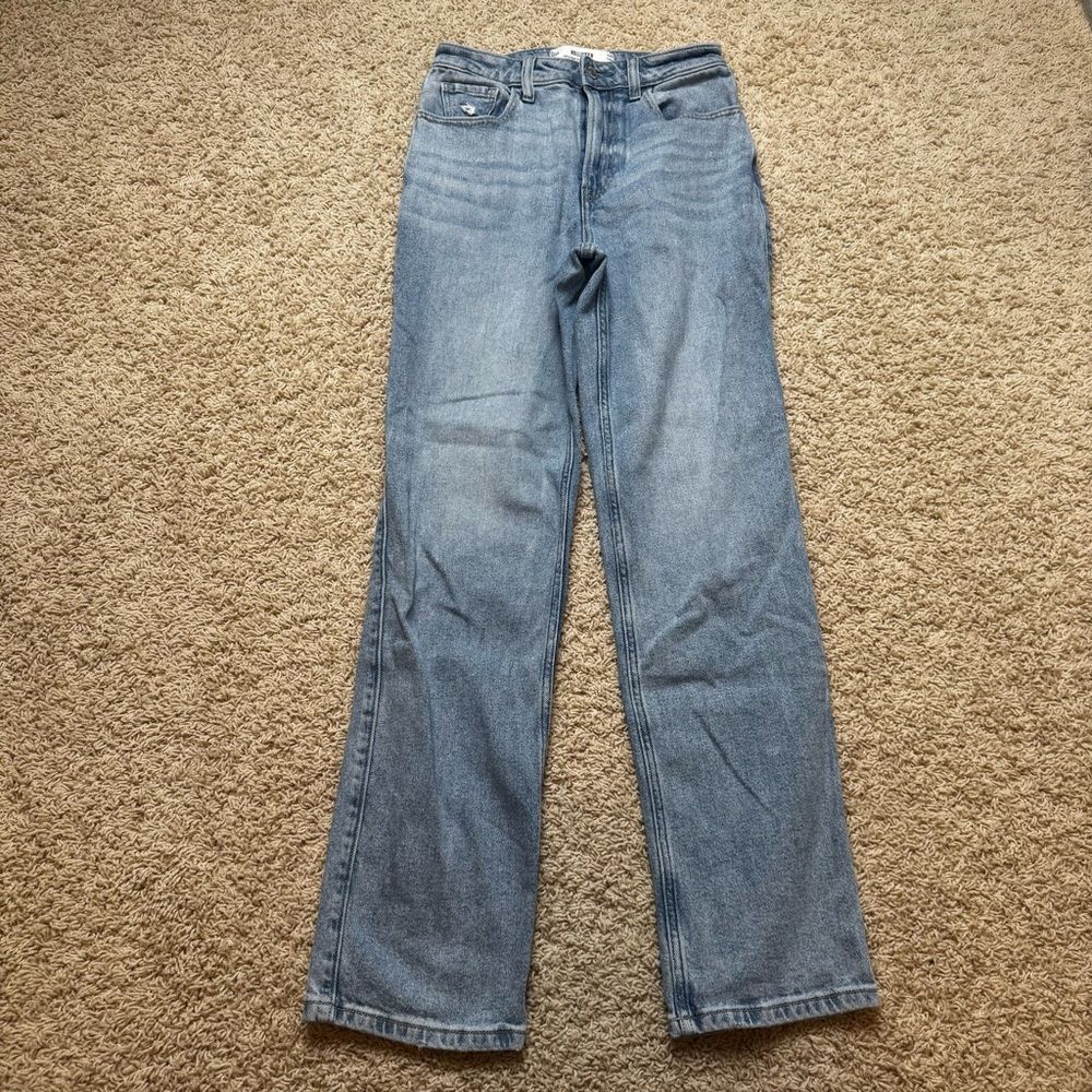 Hollister ultra High Rise 90s Straight leg jeans 25 long